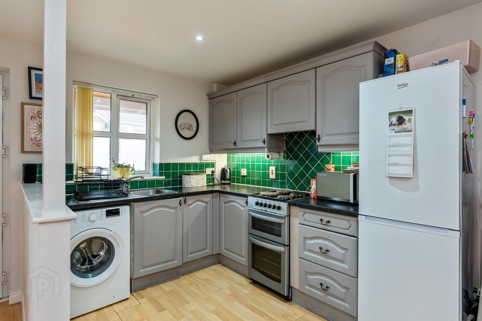 31 Whitethorn Avenue 12 of 20
