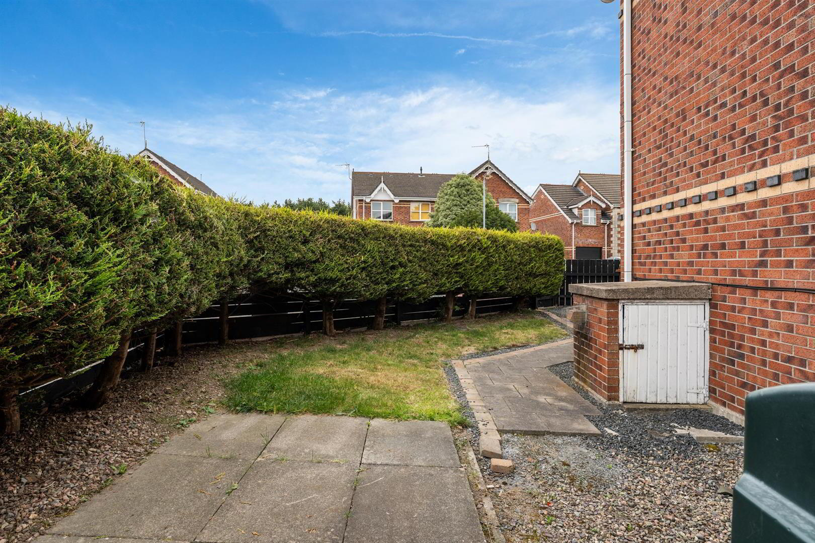 31 Whitethorn Avenue 20 of 20