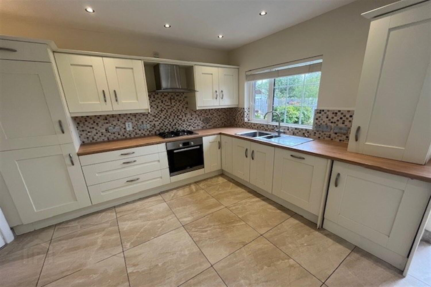 Flat 3, 32a Deramore Park 13 of 22