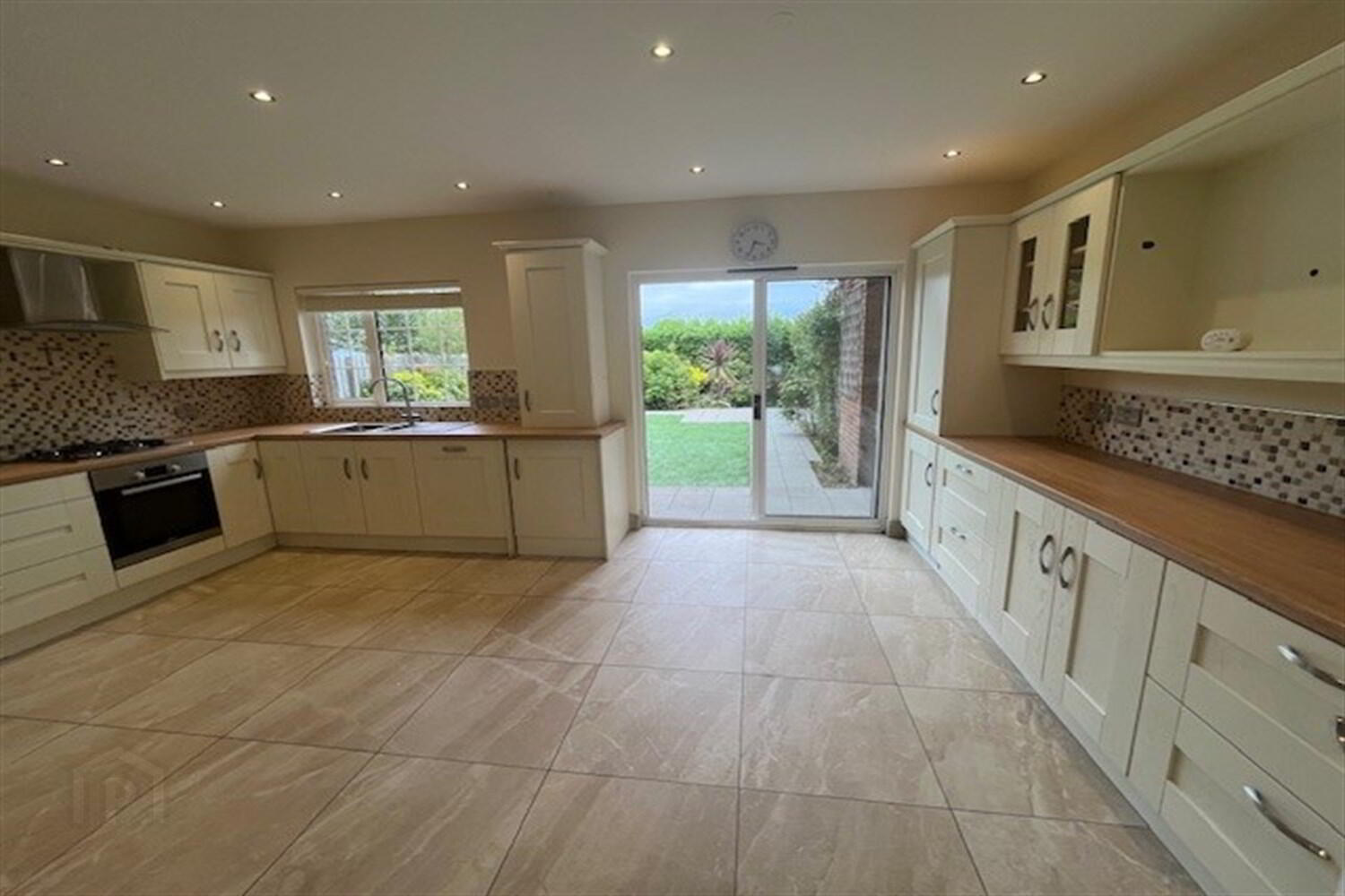 Flat 3, 32a Deramore Park 11 of 22