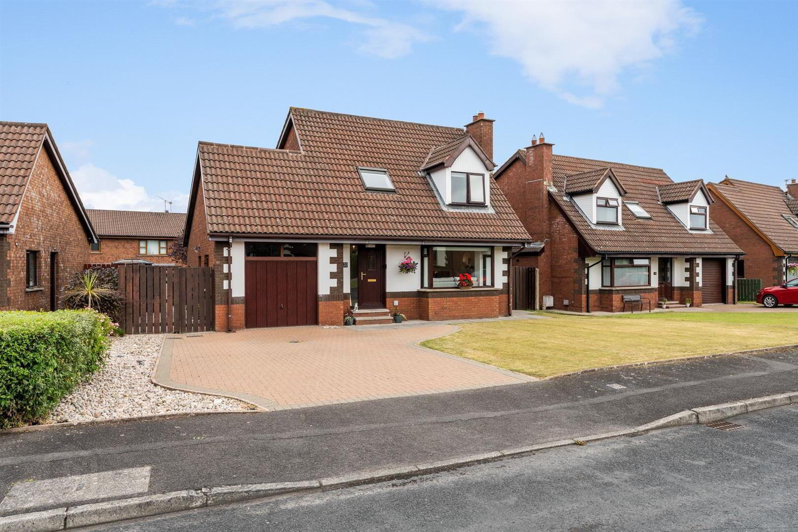 33 Lord Wardens Grange 1 of 27