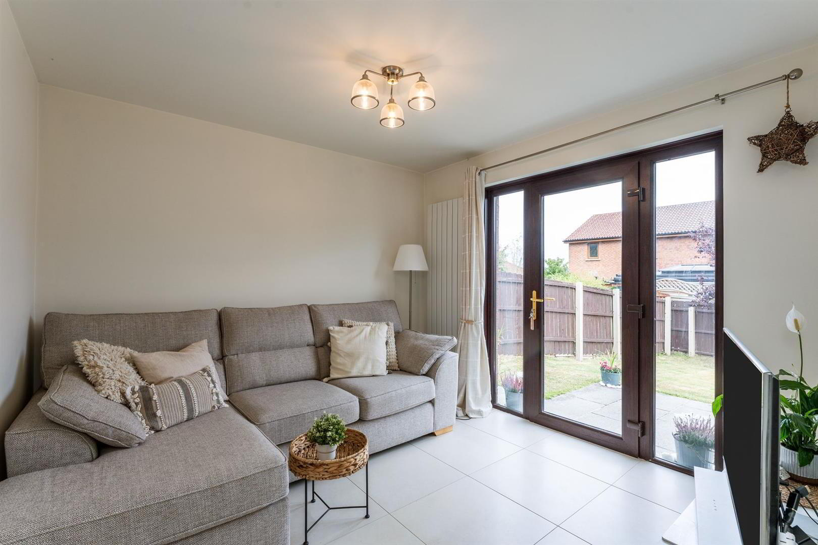 33 Lord Wardens Grange 14 of 27
