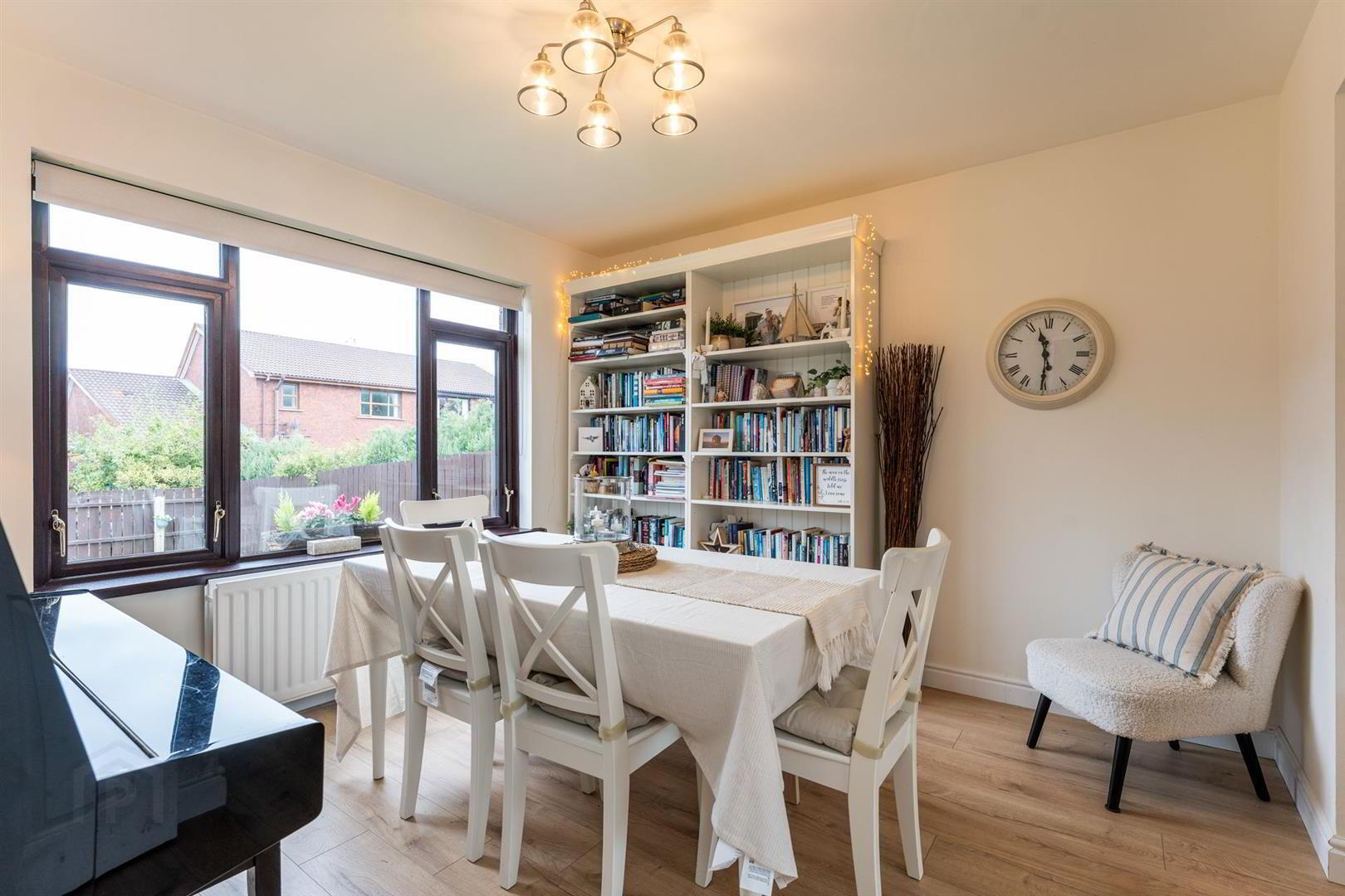 33 Lord Wardens Grange 10 of 27