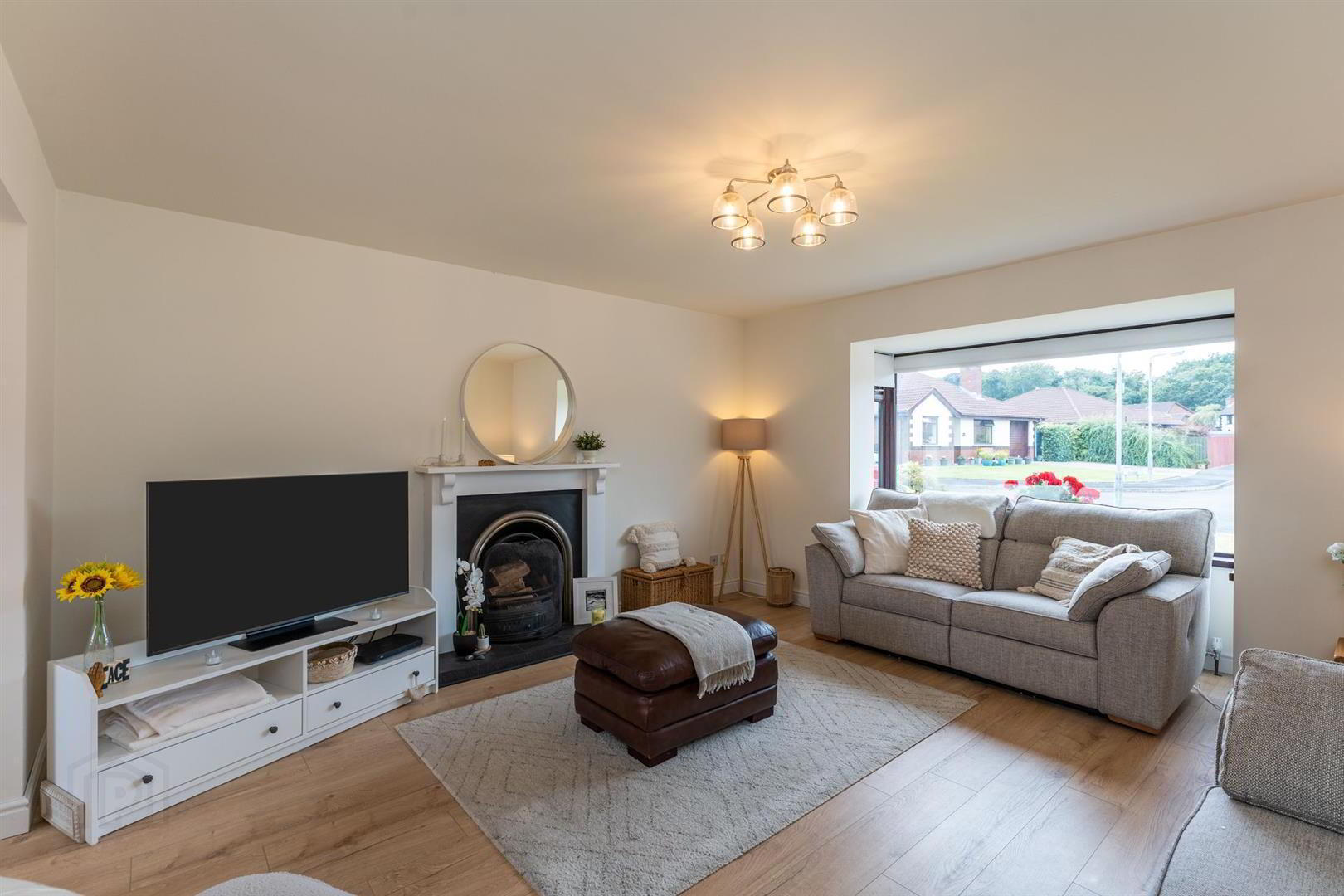 33 Lord Wardens Grange 7 of 27