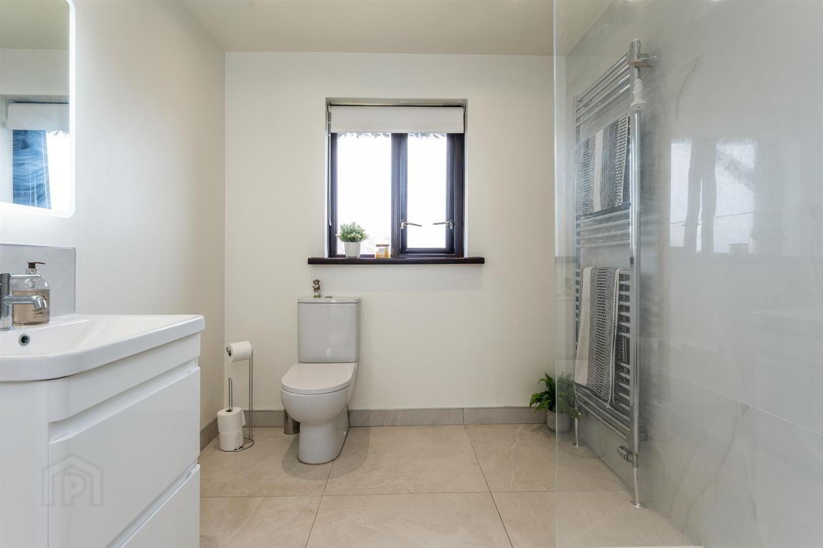 33 Lord Wardens Grange 23 of 27