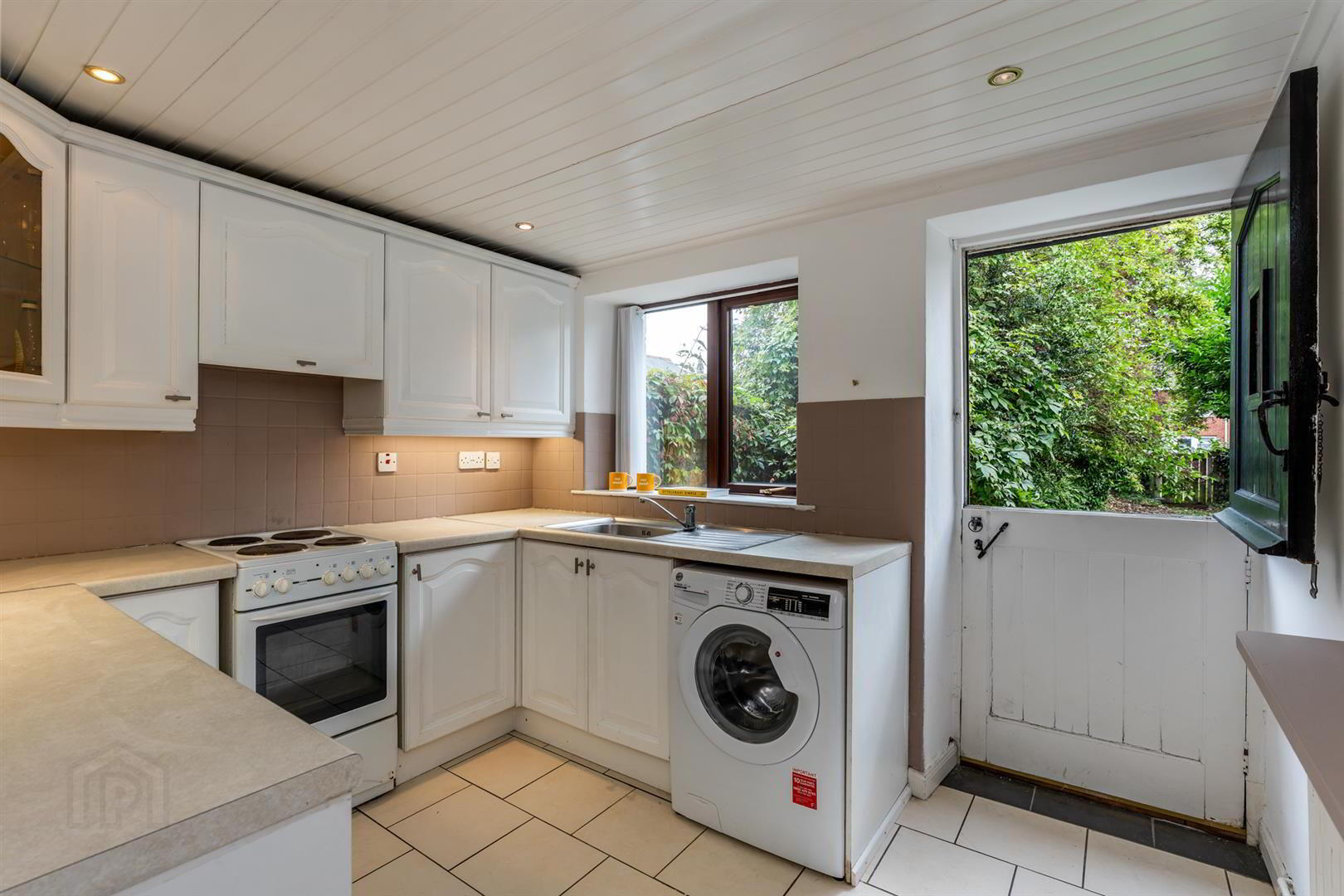 12 Balfour Street 11 of 18