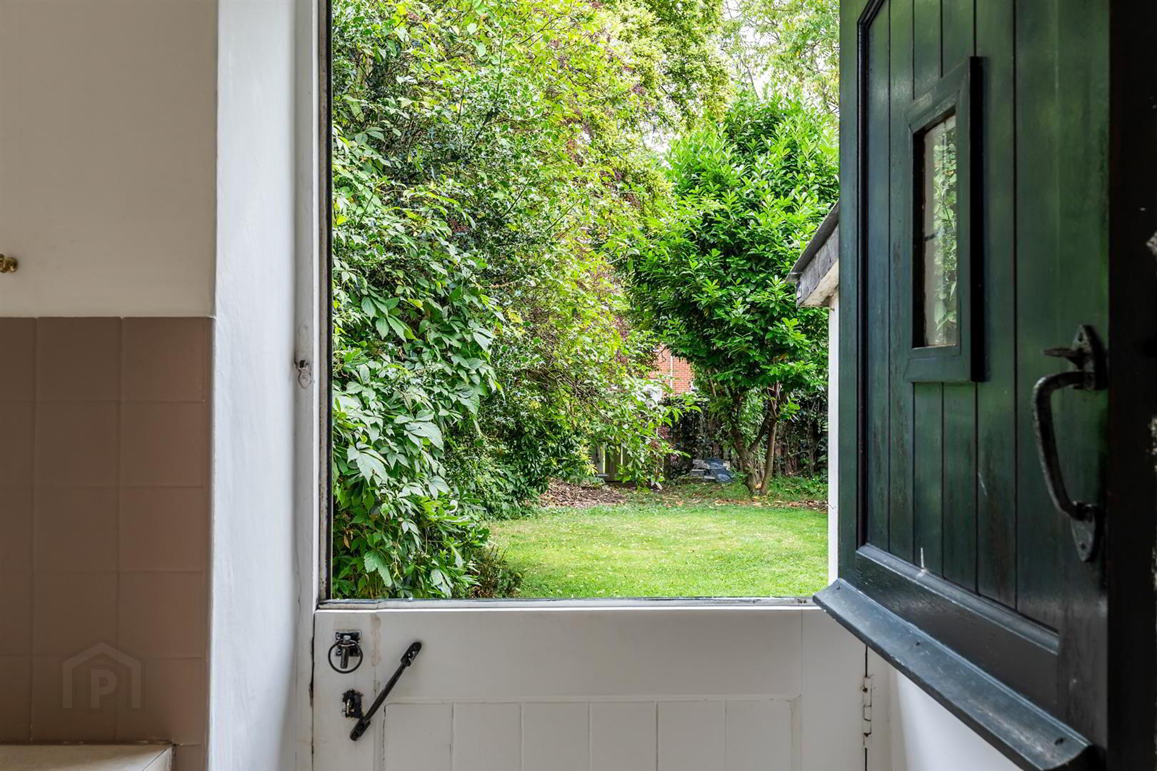 12 Balfour Street 10 of 18
