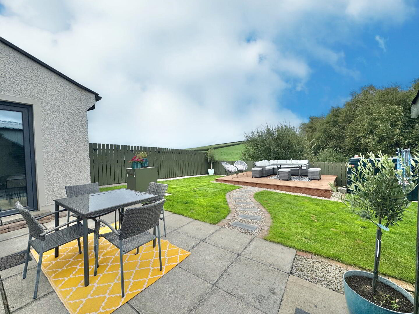 28 Highfield Drive 21 of 24