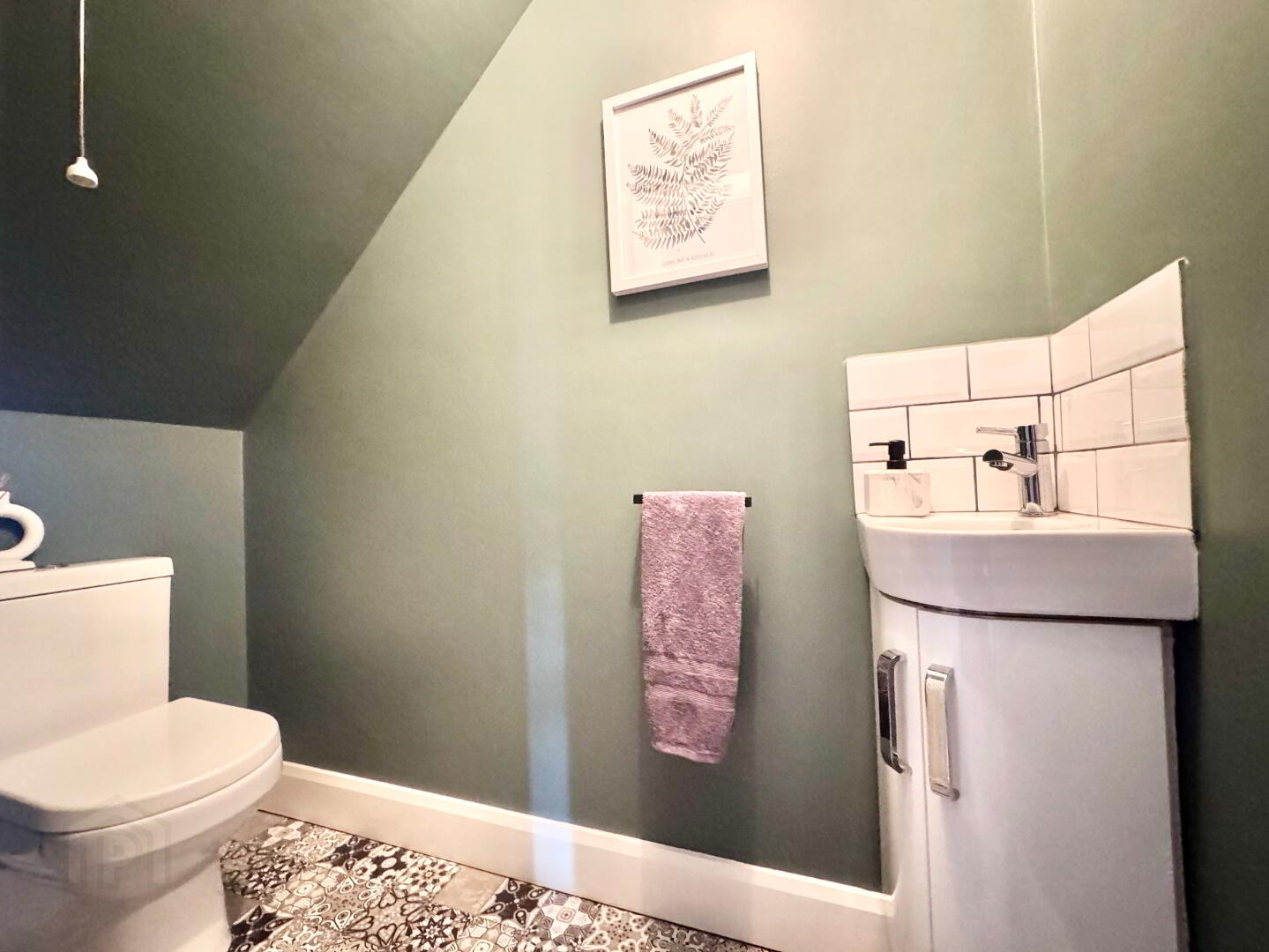 28 Highfield Drive 3 of 24