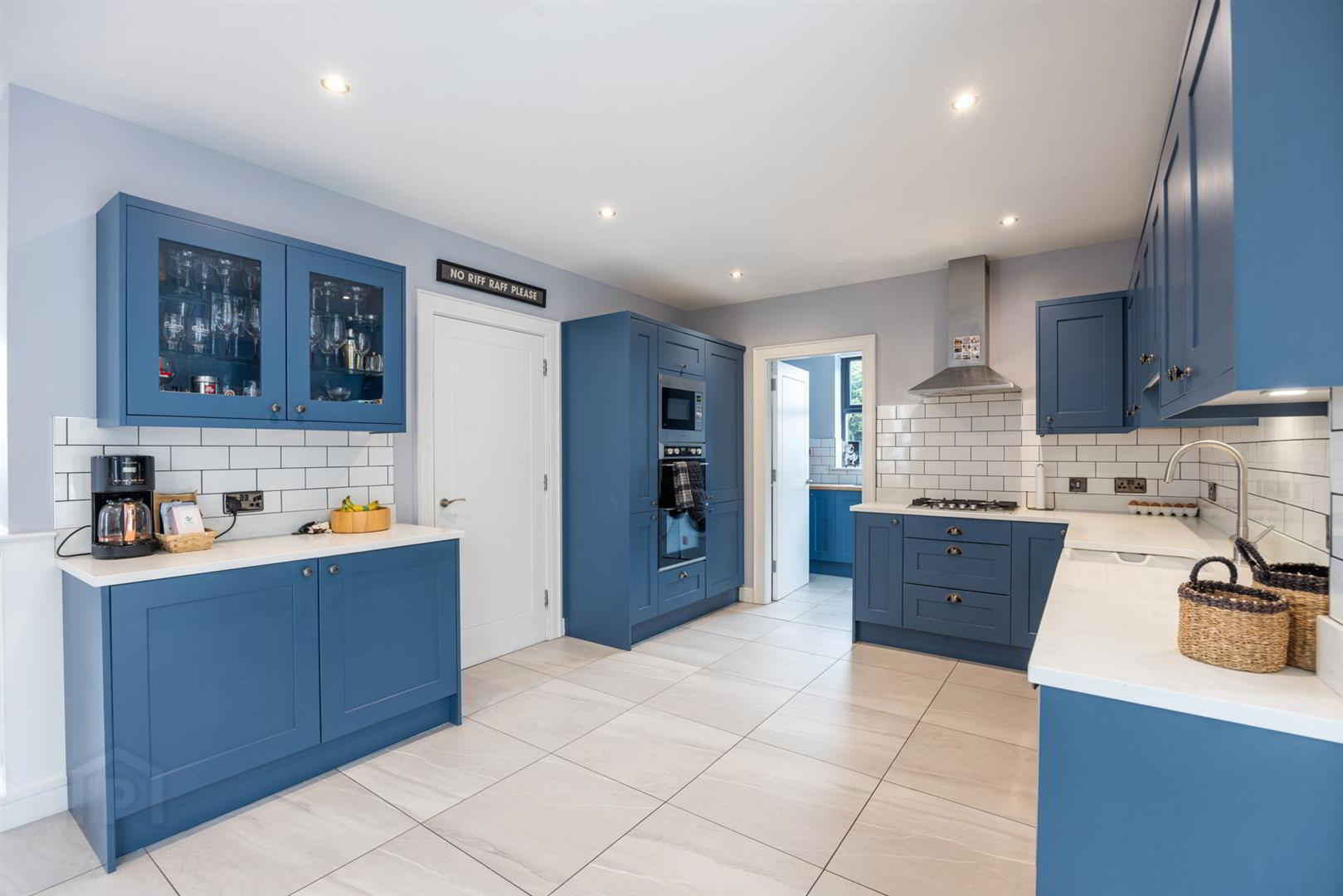 34 Shore Road 15 of 48