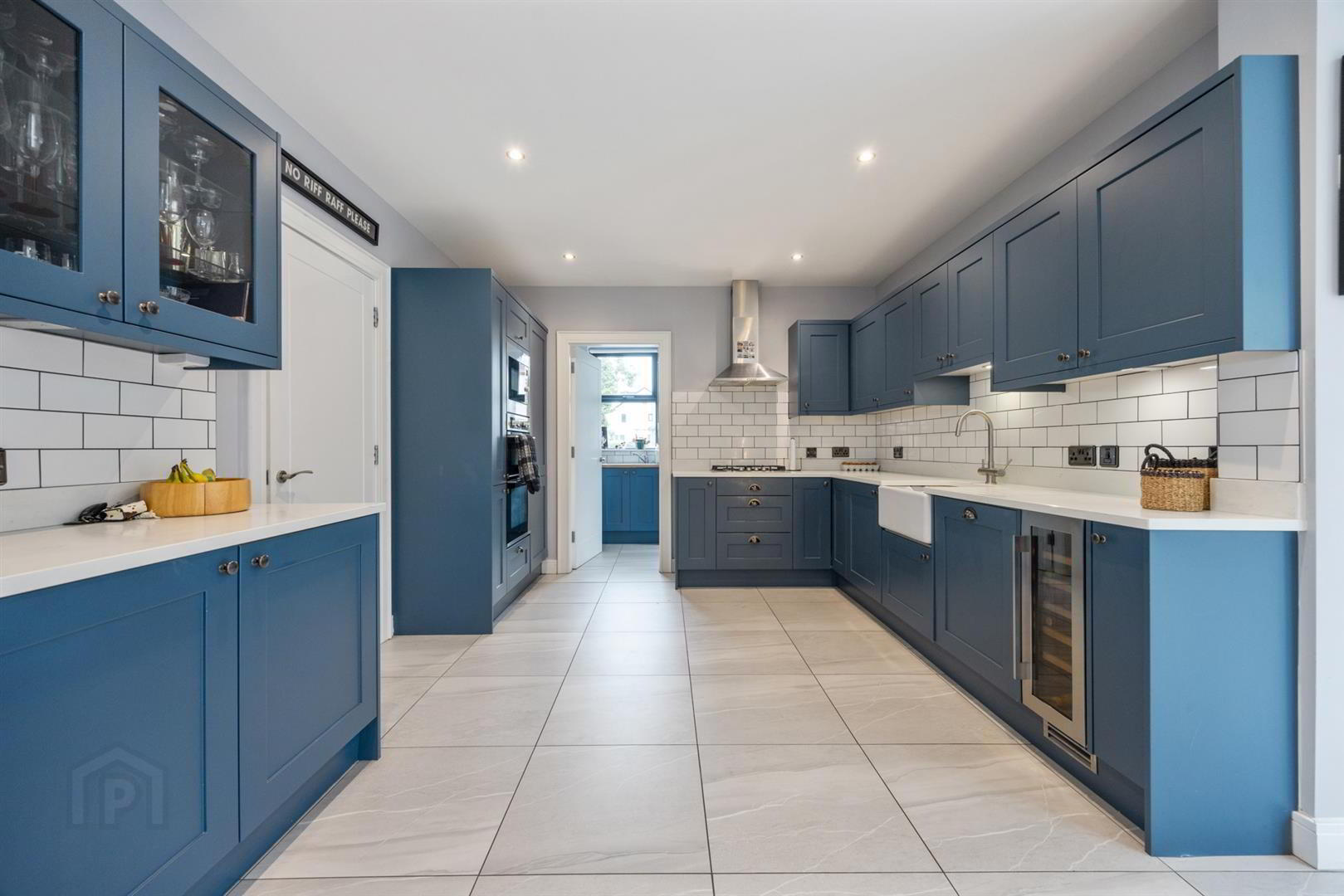 34 Shore Road 16 of 48