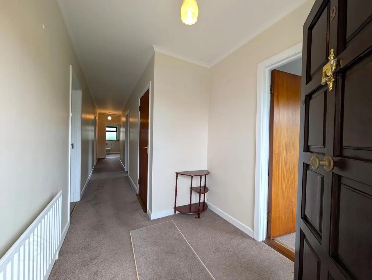 9 Ash Grove 2 of 20