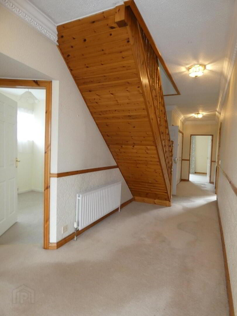 10 Grange Road 3 of 32