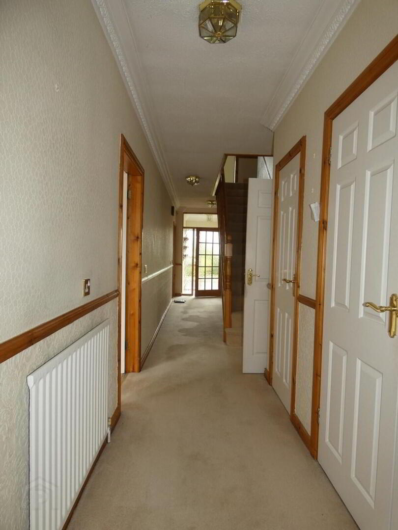 10 Grange Road 4 of 32