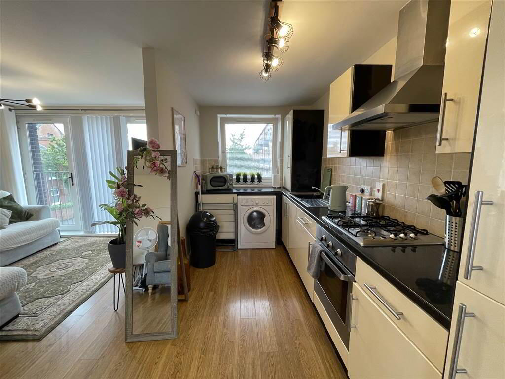 8 Apt. Duffy Building, 38 Ross Mill Avenue 8 of 16