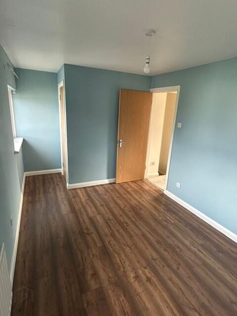 12 Moyle View 8 of 14