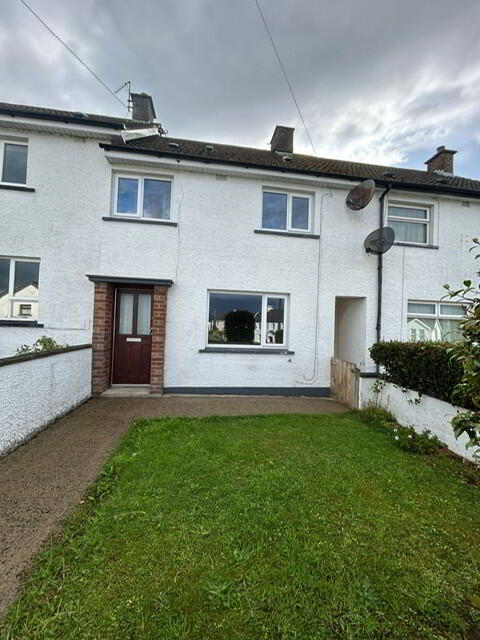 12 Moyle View 2 of 14