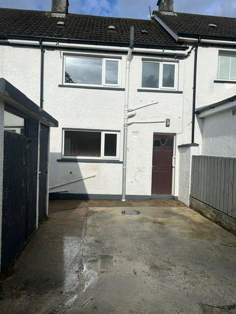 12 Moyle View 12 of 14