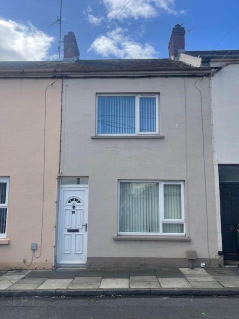 7 Coronation Street 1 of 13