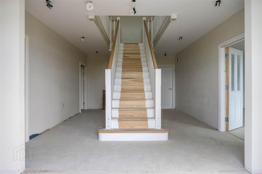 269 Ballynahinch Road 6 of 41