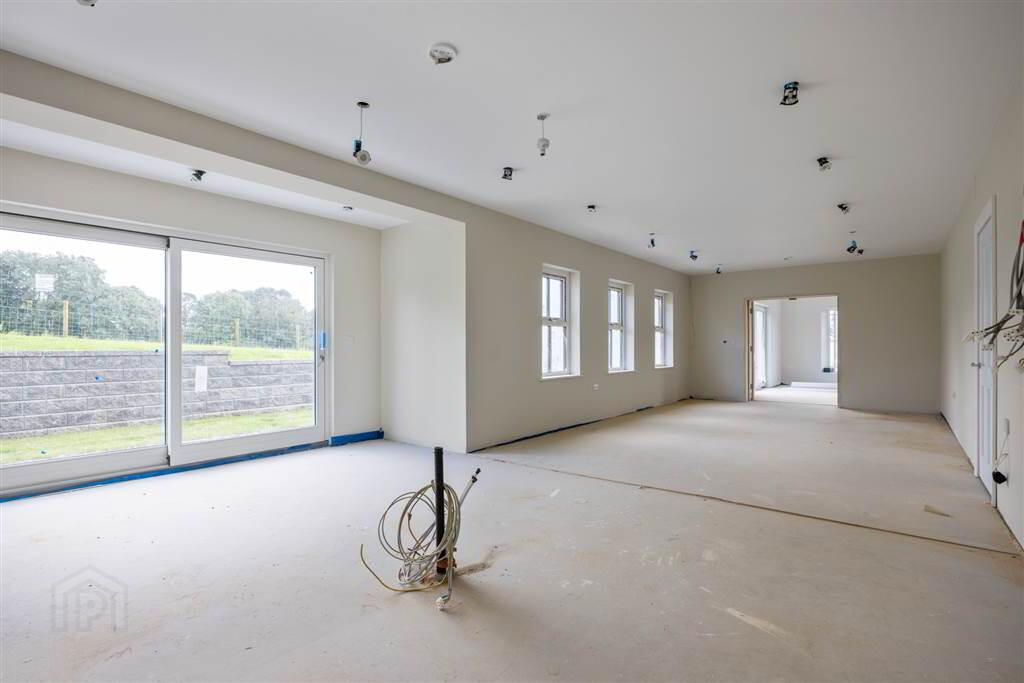 269 Ballynahinch Road 13 of 41
