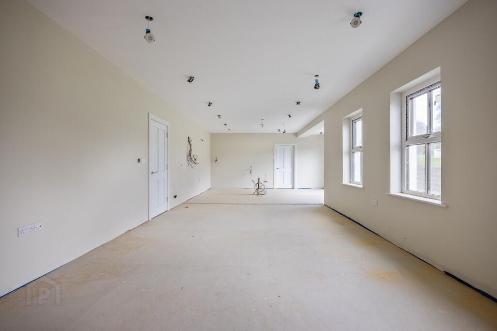269 Ballynahinch Road 9 of 39