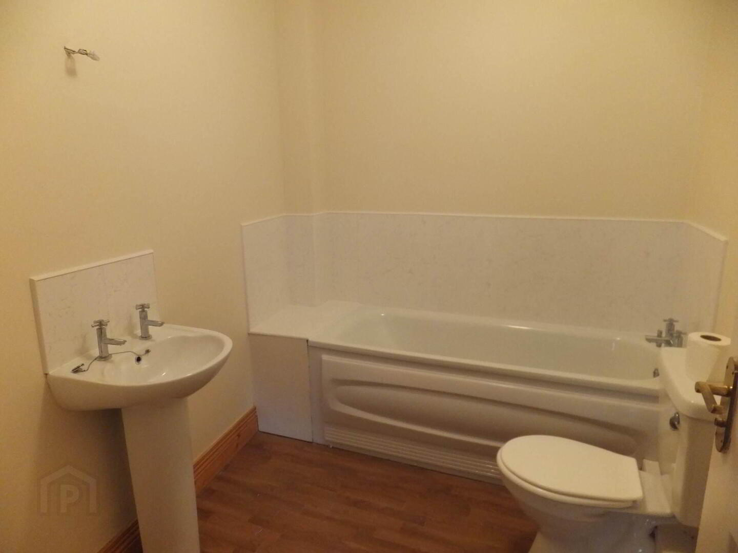 10 Lifford Court Apt 4 of 4