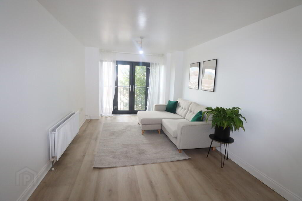 Apt 31, 9 Brown Square 3 of 12