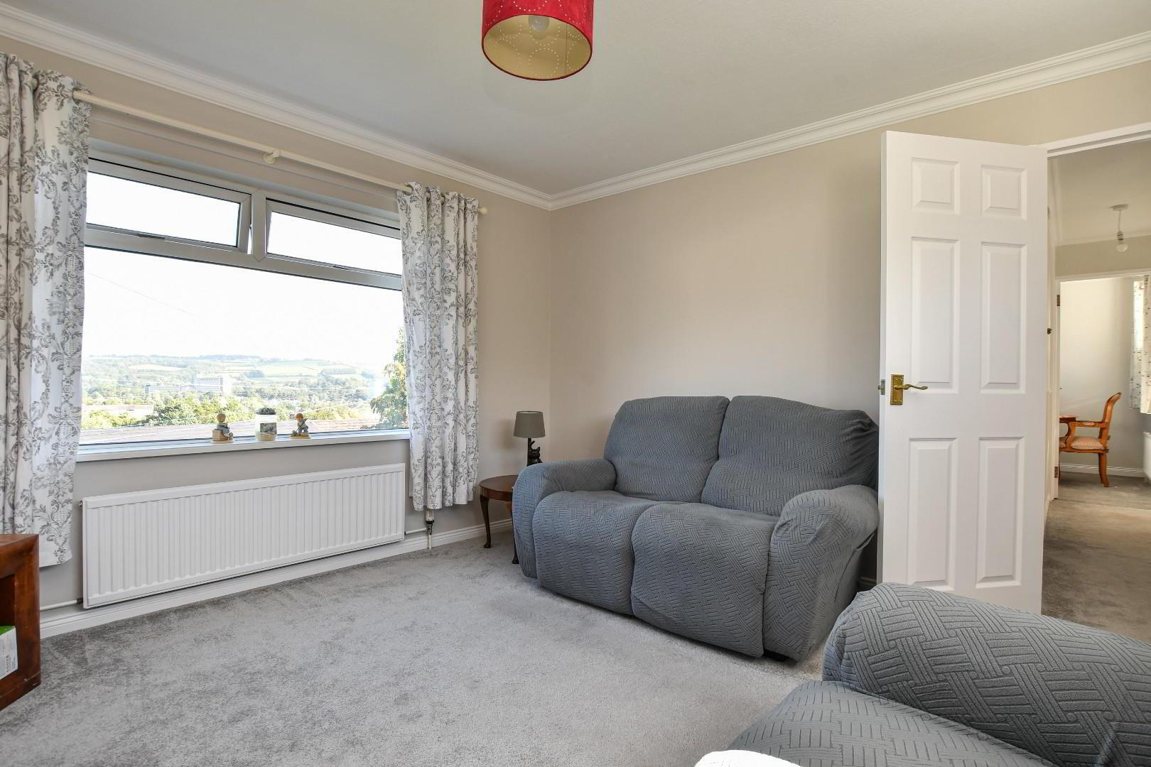 72 Leven Drive 11 of 27