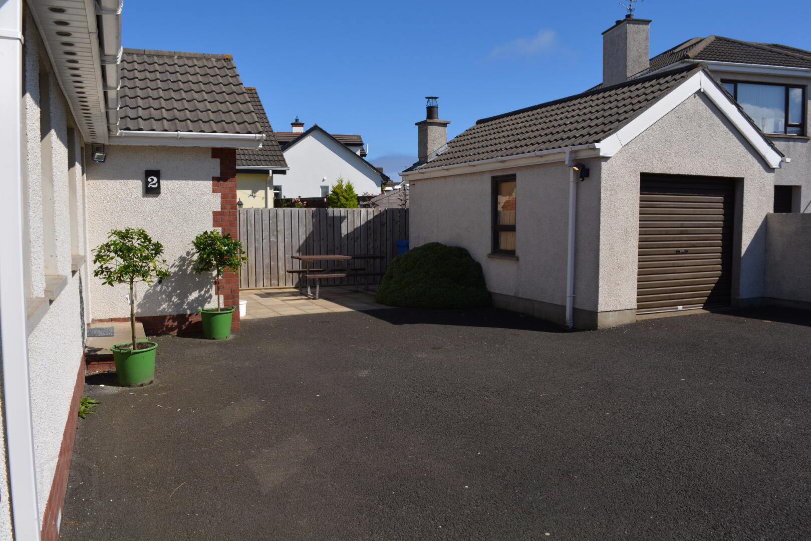 STUDENT LET, 2 Coachmans Court 15 of 16