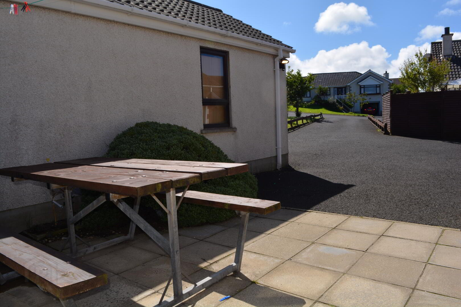 STUDENT LET, 2 Coachmans Court 16 of 16