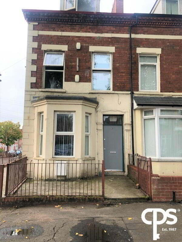 61a Rugby Avenue 1 of 7