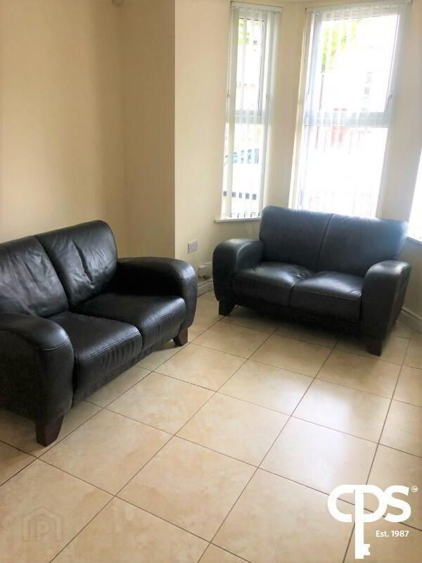 61a Rugby Avenue 3 of 7