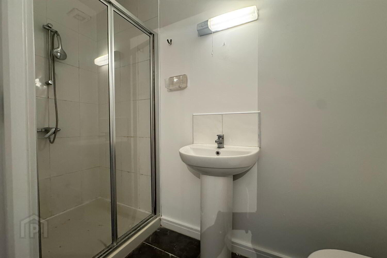 Apt 19 Parkview, 147-153 Kingsway 10 of 14