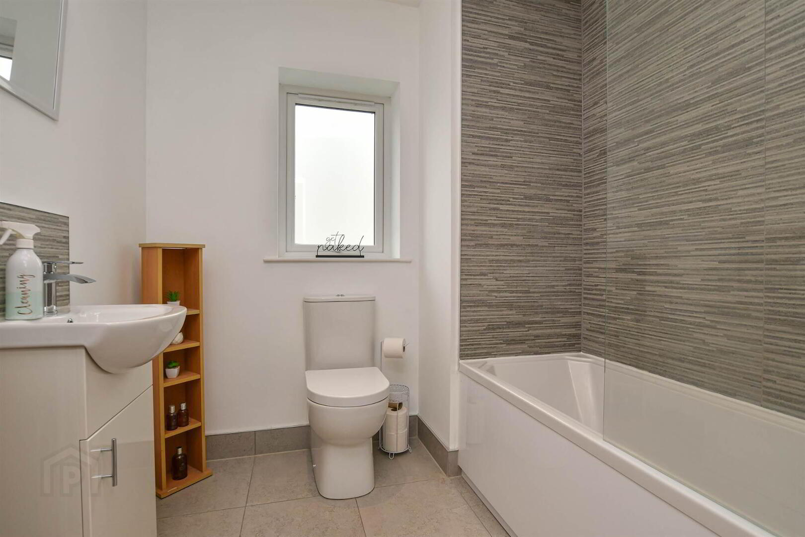 19 Saul Manor 17 of 25