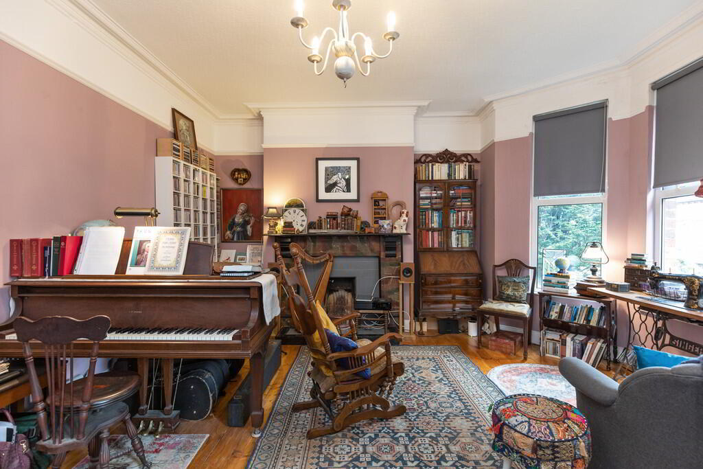 61 Rugby Road 14 of 32
