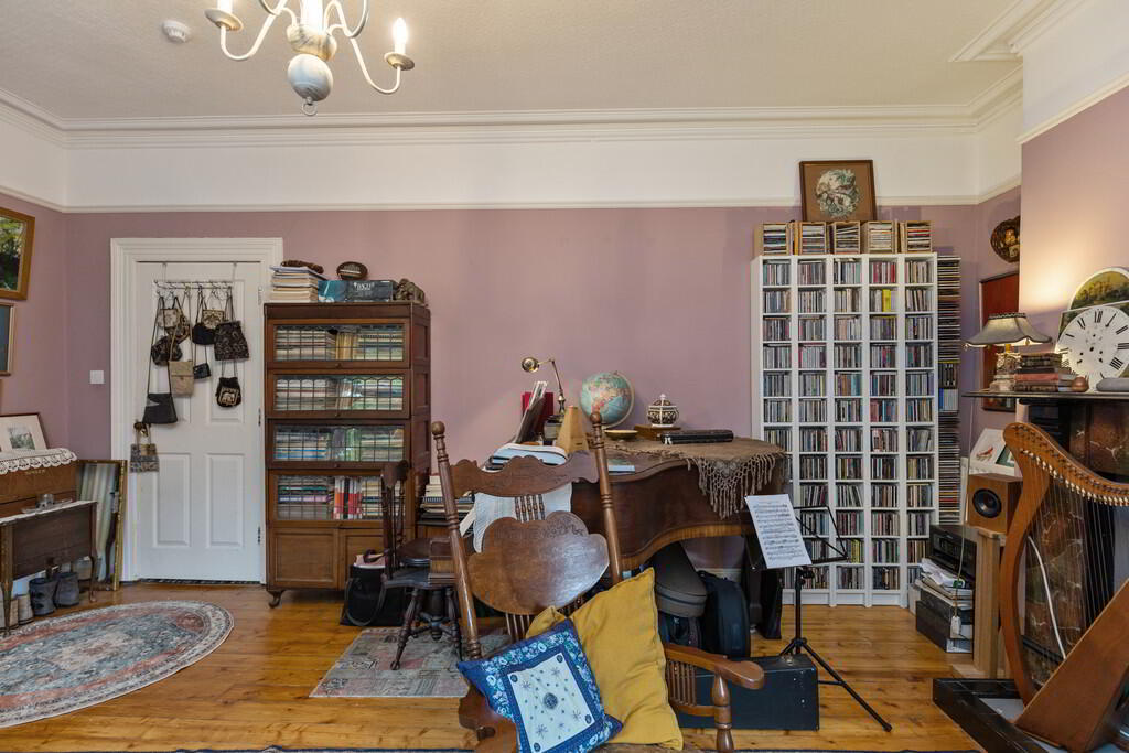 61 Rugby Road 15 of 32