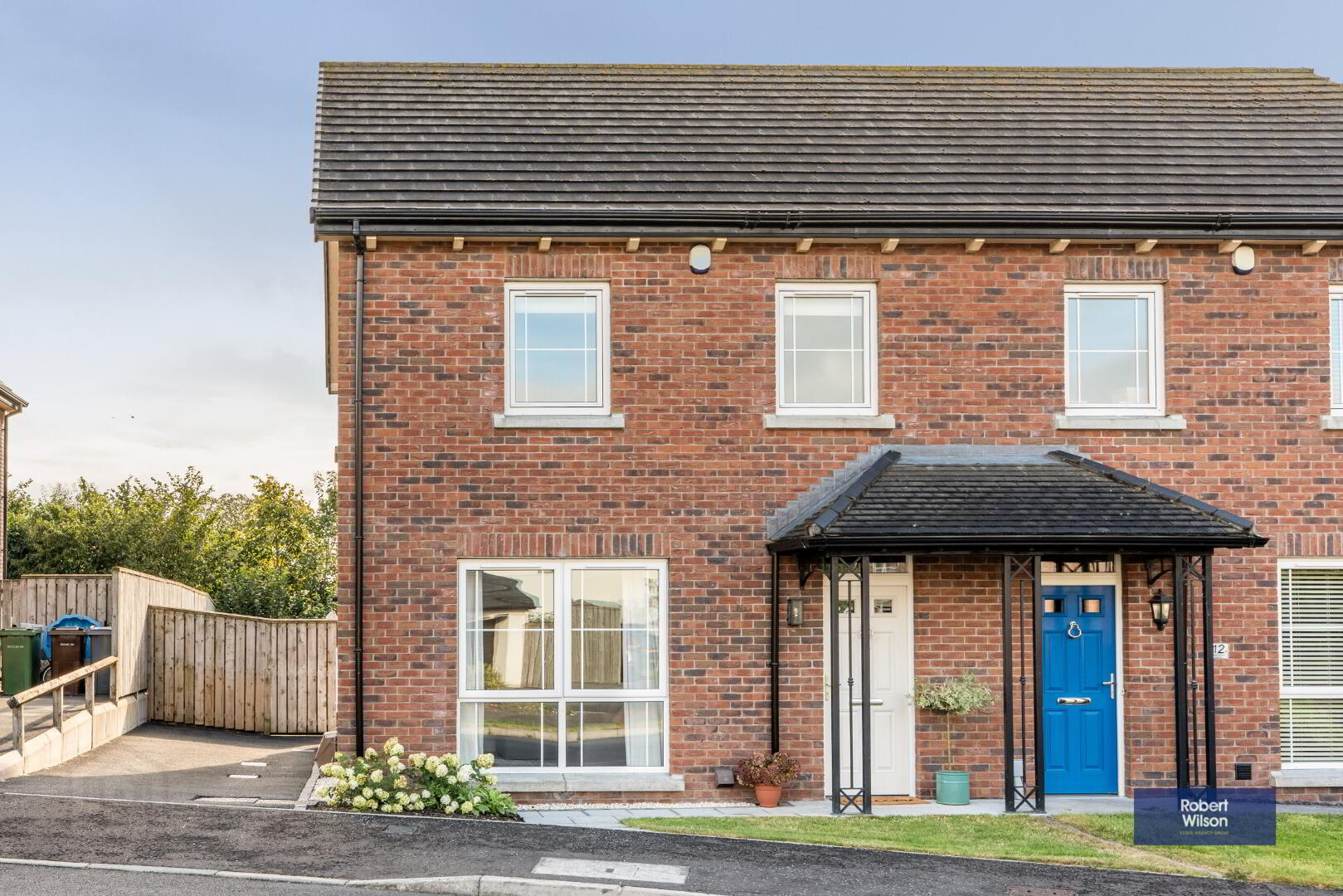 14 Magherahinch Avenue 1 of 17