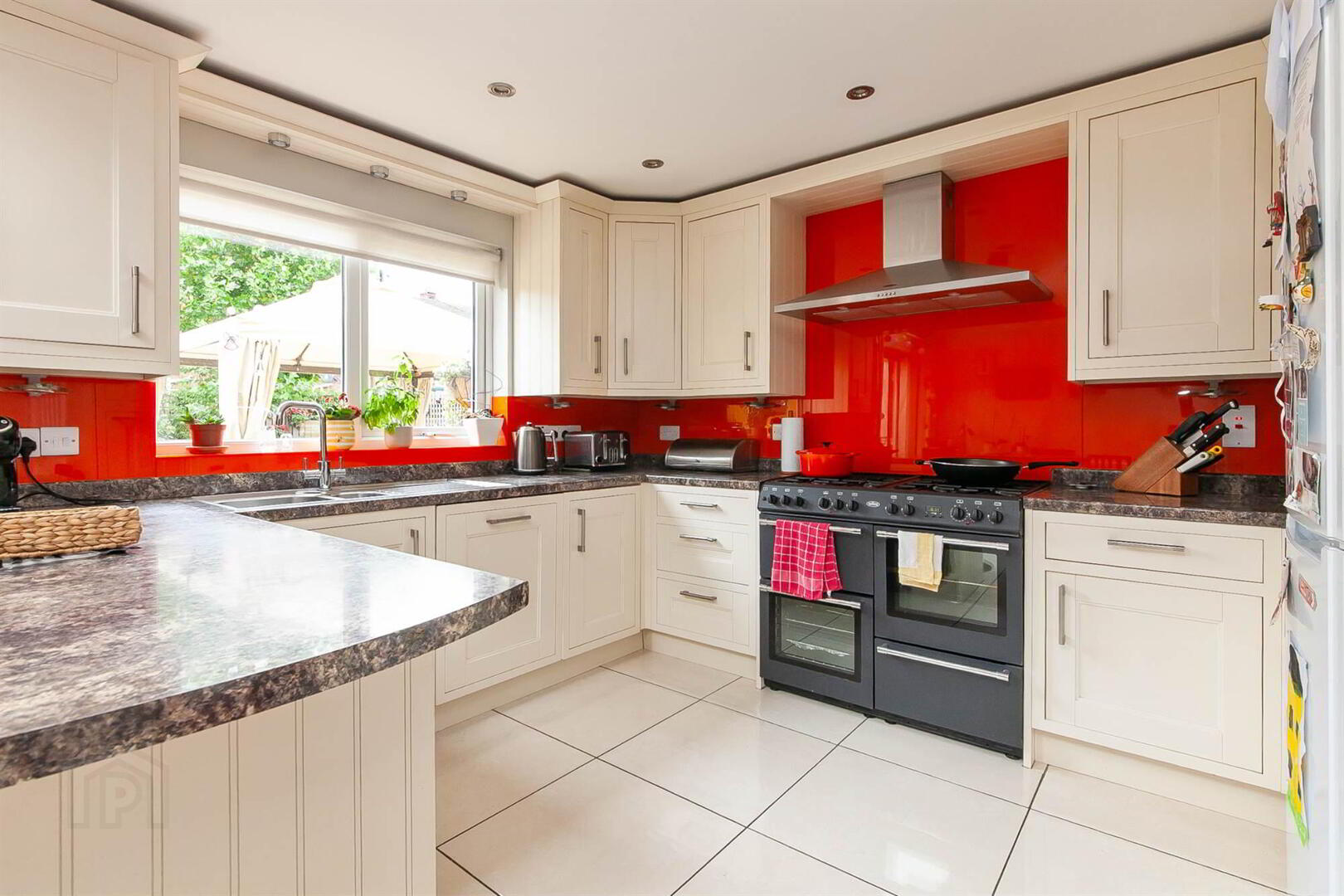412 Upper Newtownards Road 17 of 41