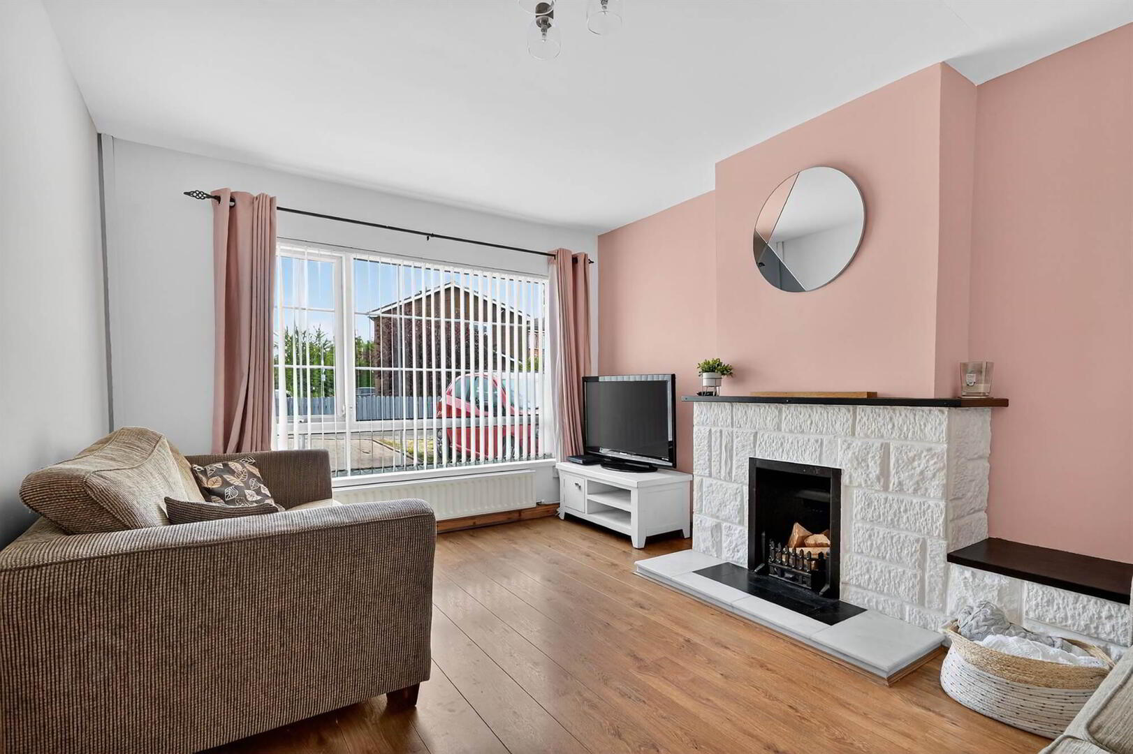 3 Larkfield Manor 5 of 23