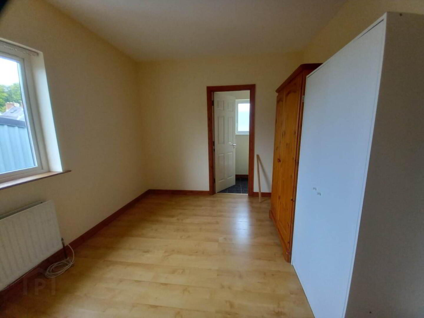 3d Lonsdale Court 4 of 6