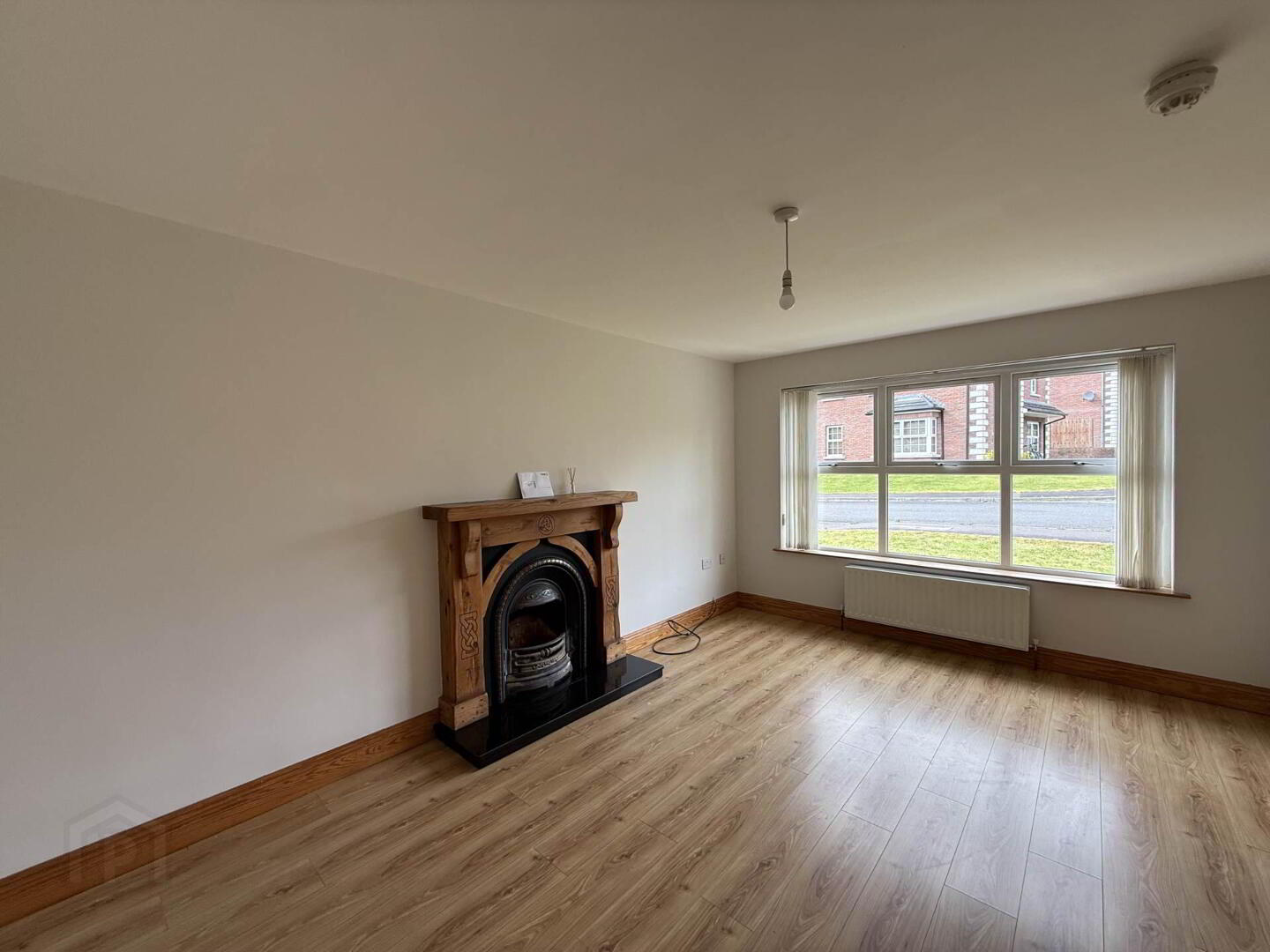 18 Edenderry Drive 3 of 25