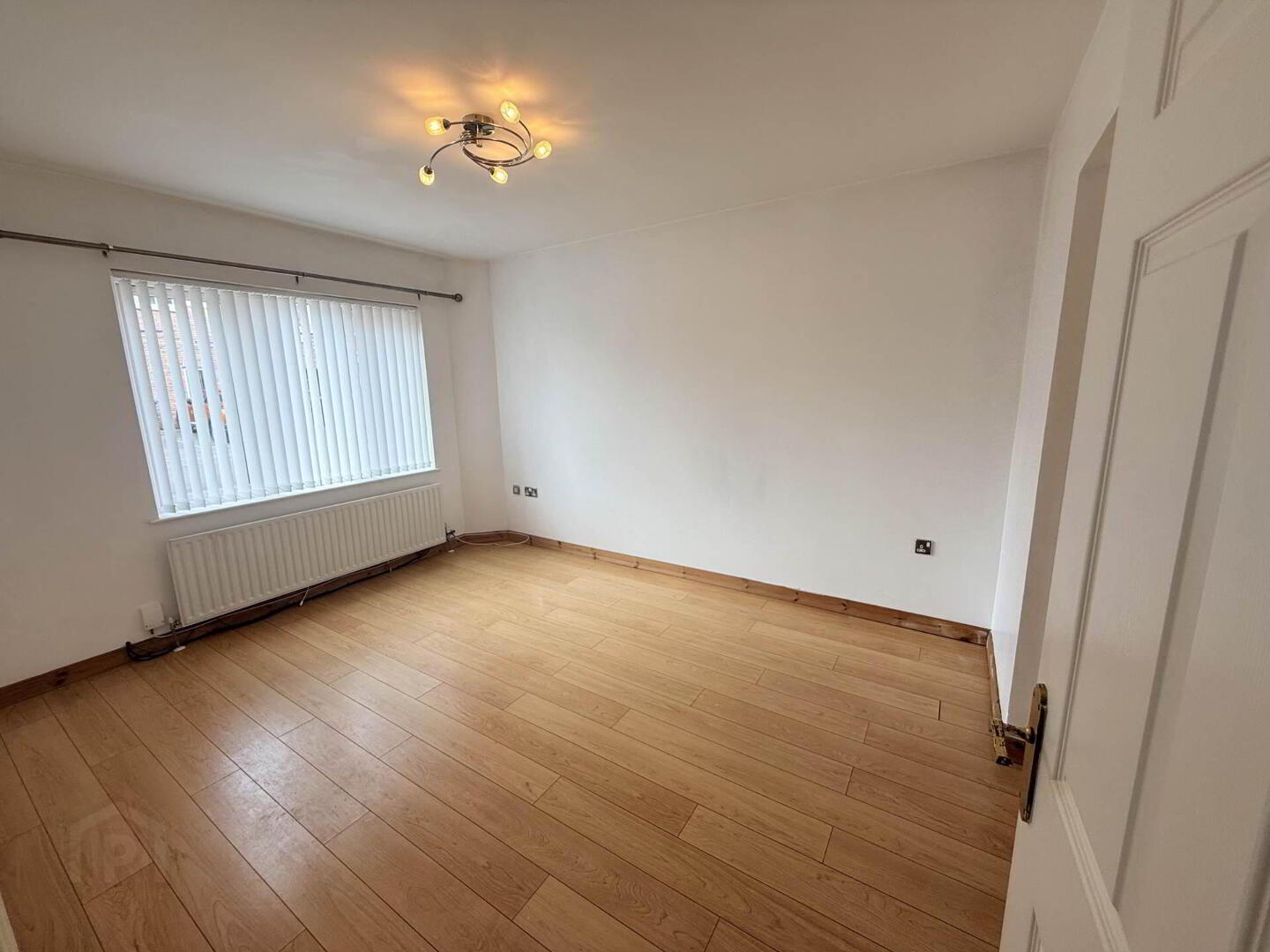 property description image