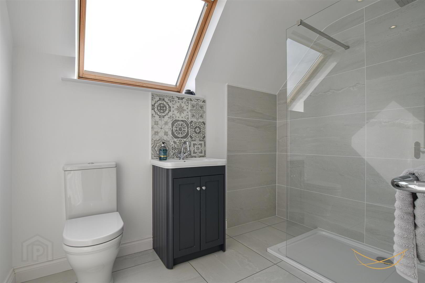 3 Clarke Lodge Mews 52 of 66