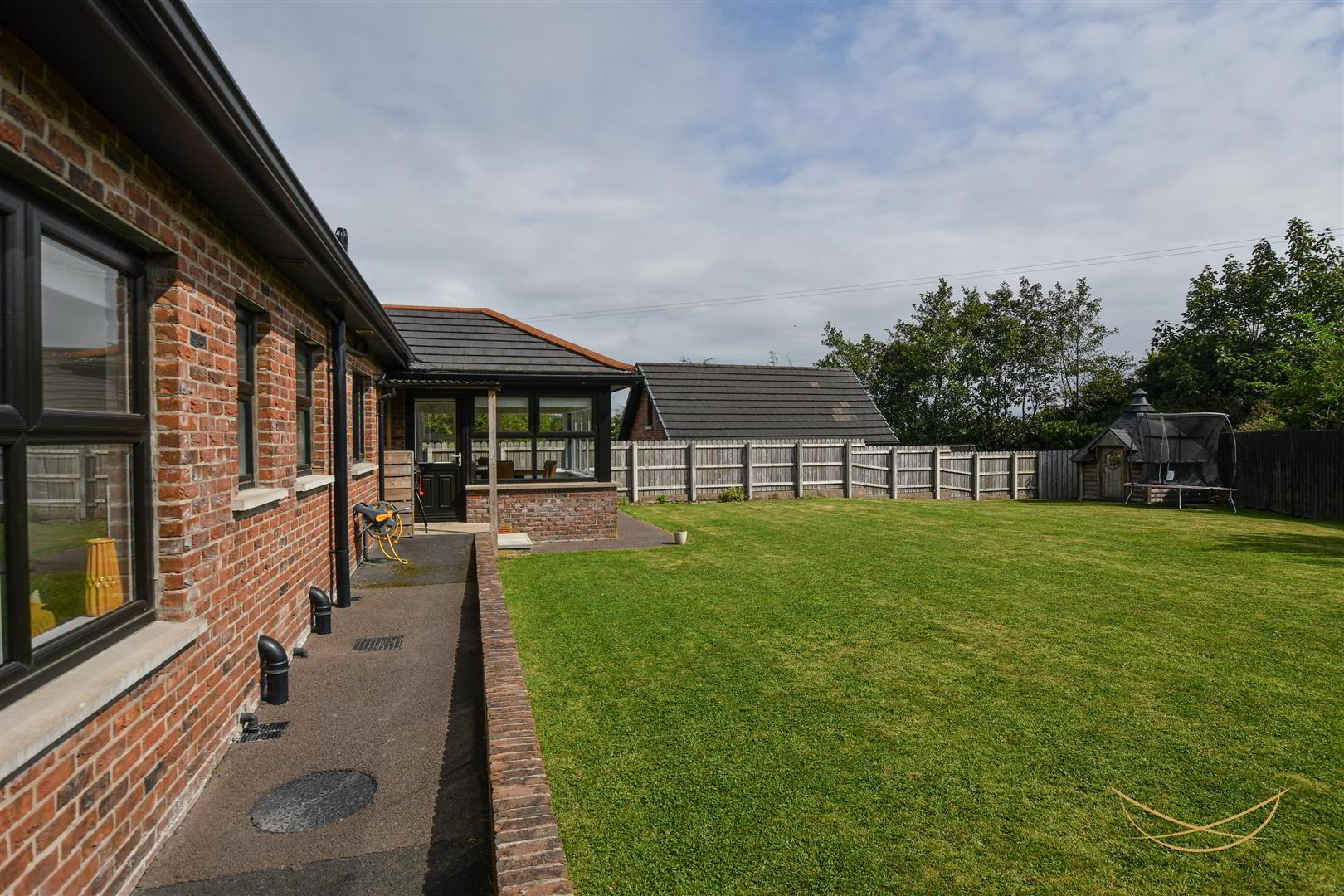 3 Clarke Lodge Mews 61 of 66