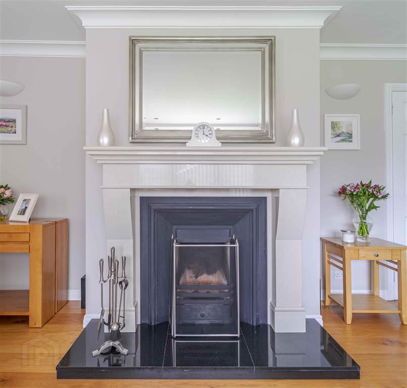 26 Magheralave Court 4 of 28
