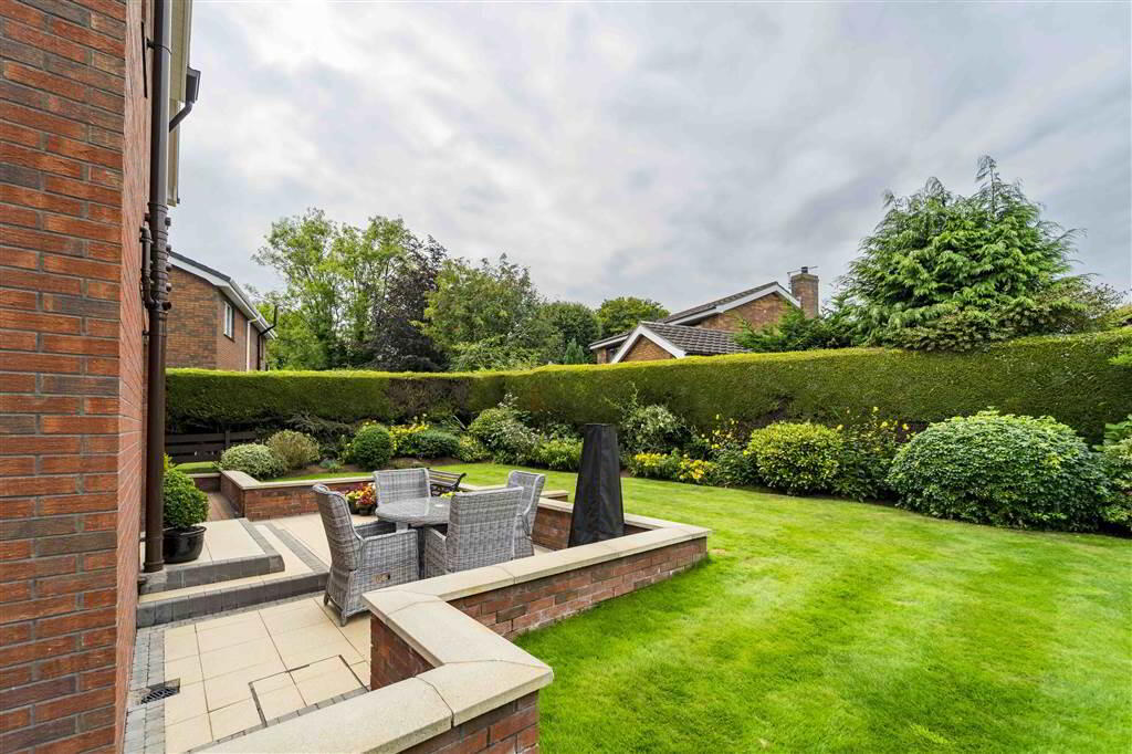 26 Magheralave Court 27 of 28