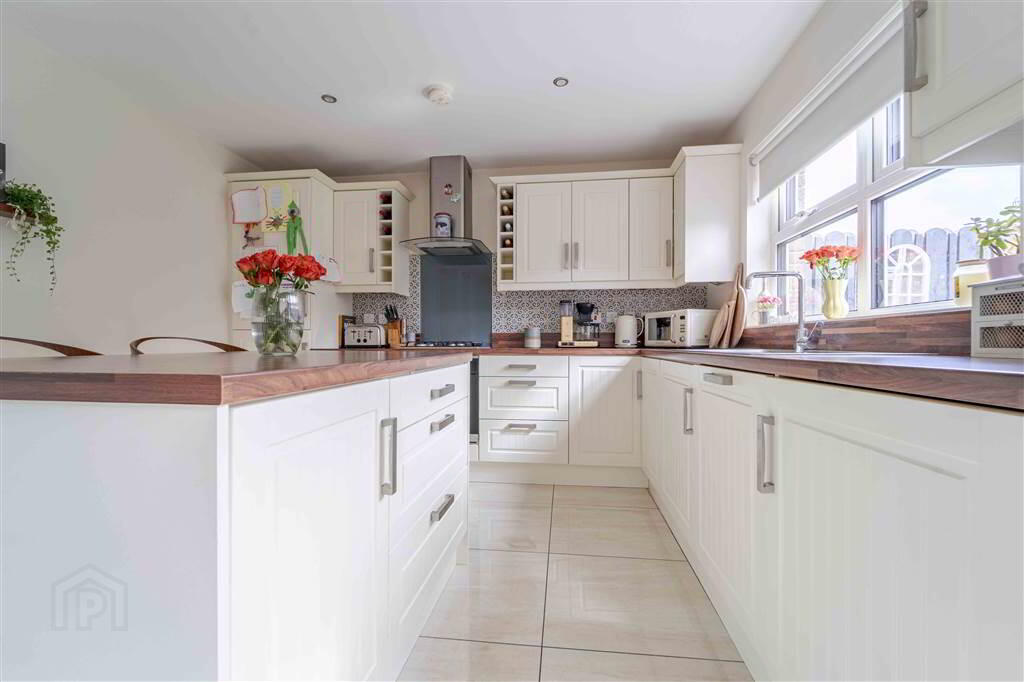 35 Belsize Meadows 8 of 25