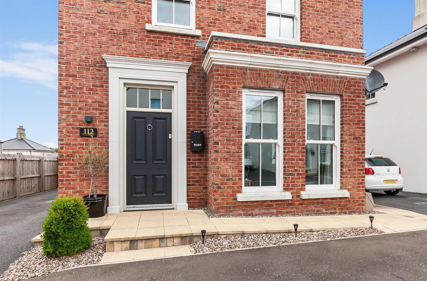 property description image