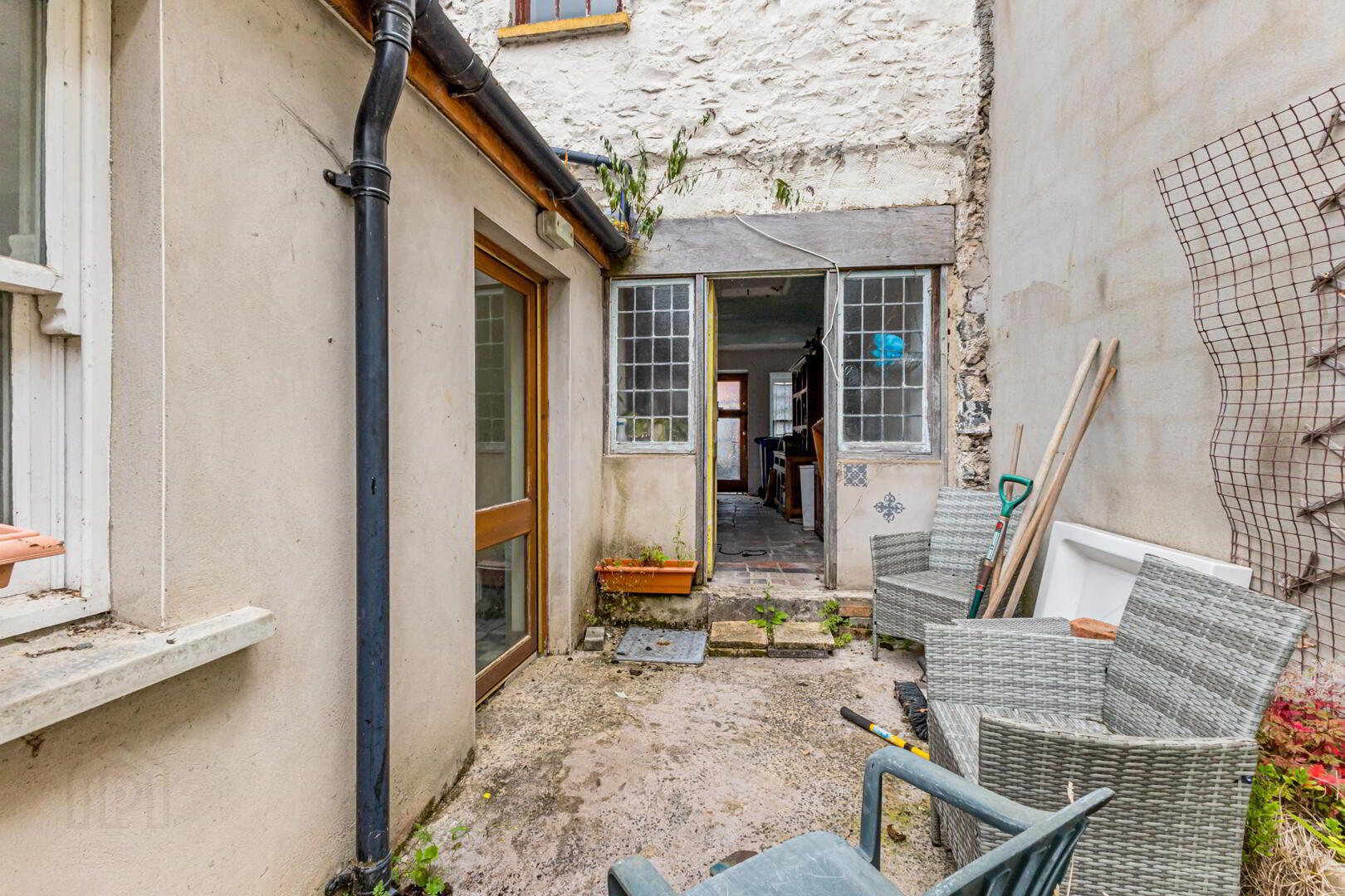 59 High Street 23 of 30